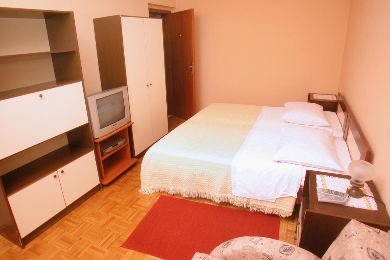 Gorgeous Apartment In Pula With House Sea View Экстерьер фото