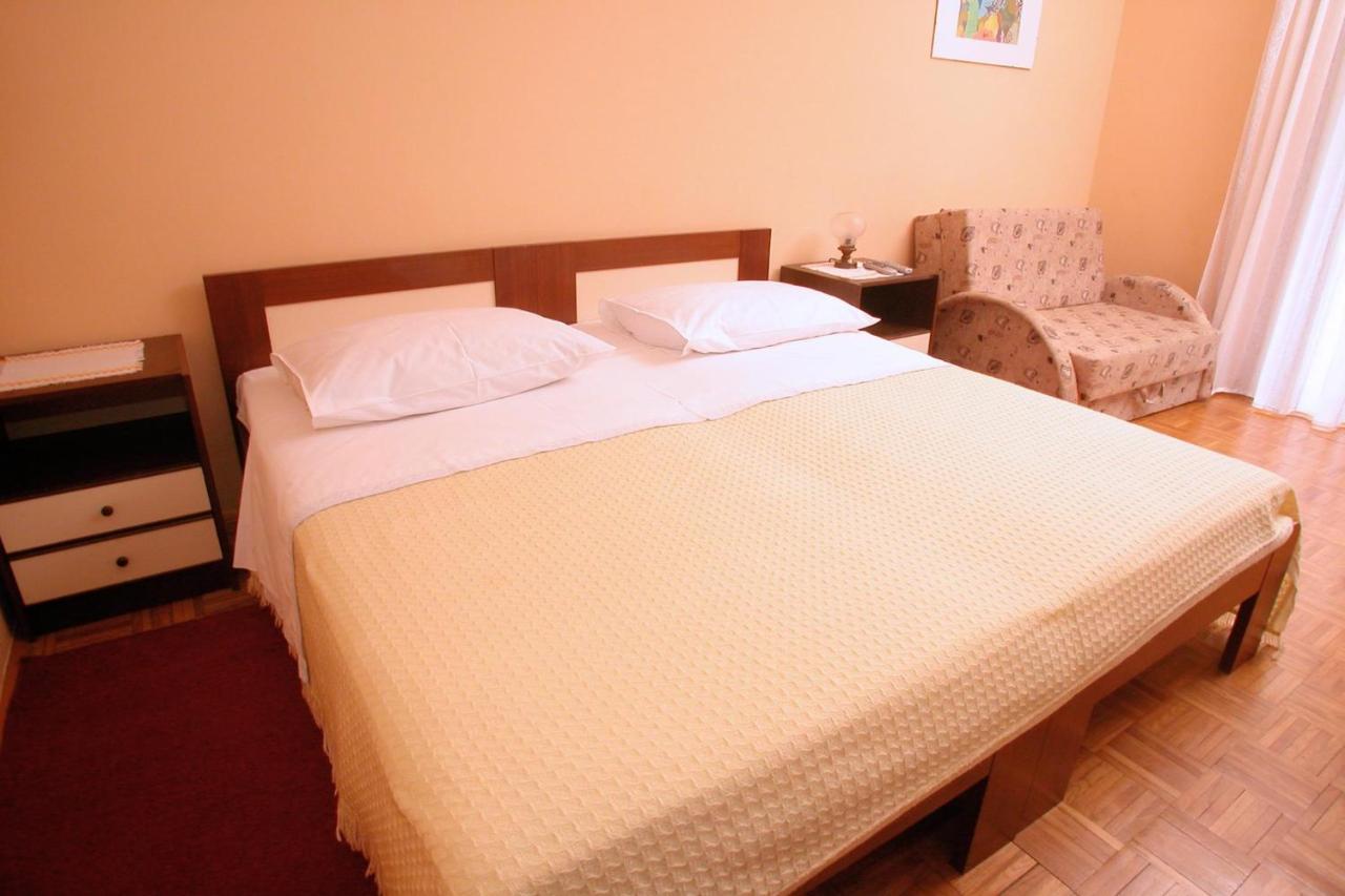 Gorgeous Apartment In Pula With House Sea View Экстерьер фото